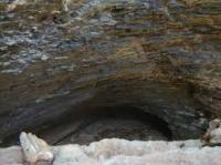 Acesso do exterior da caverna. Fonte: gruta-do-padre.webnode.com